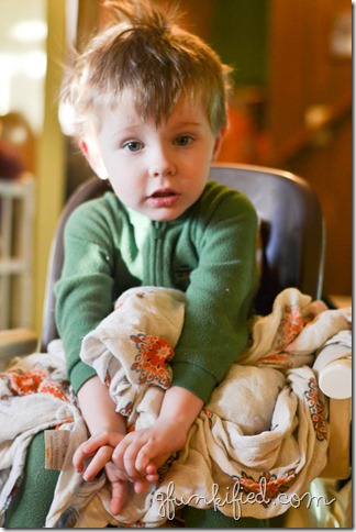 white ISO 400 f-2.5 1-160 sec