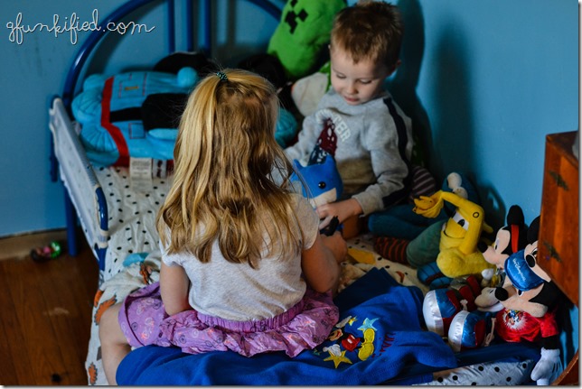 looking down2 iso400 2.5 1-60