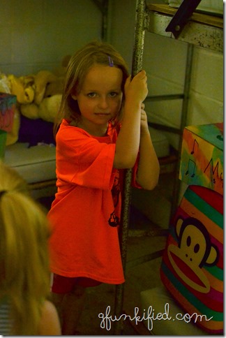 home3 iso 1600 35mm f3.2 1-1000