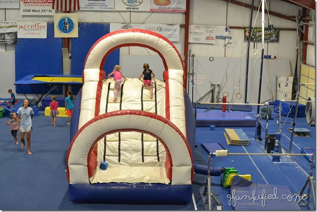 stairs iso 1600 f4.5 1-40