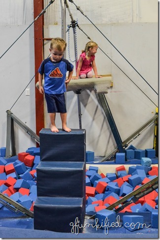 stairs iso 3200 f4.5 1-80