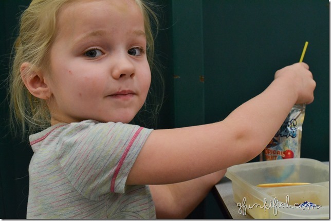 table iso1600 f5 1-100