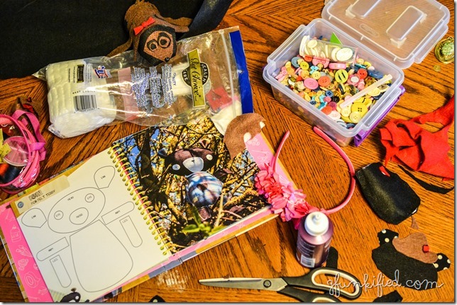 polka dots 1 iso 1600 f3.5 1-30