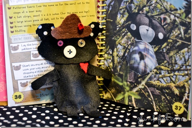 polka dots iso 1600 f3.5 1-25